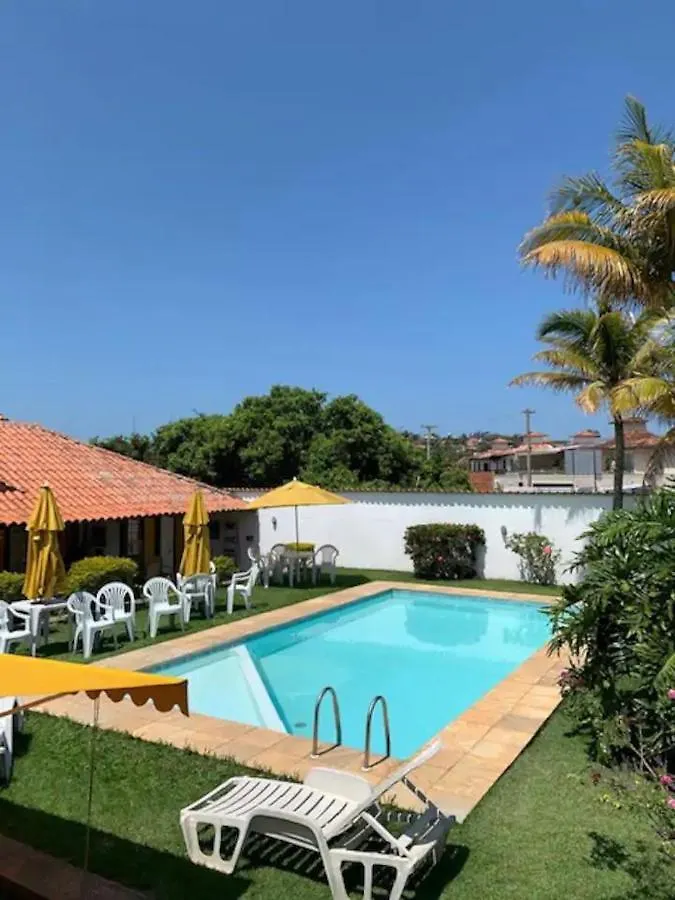 Casa com 3 suítes - À 150m da praia de Geribá Búzios